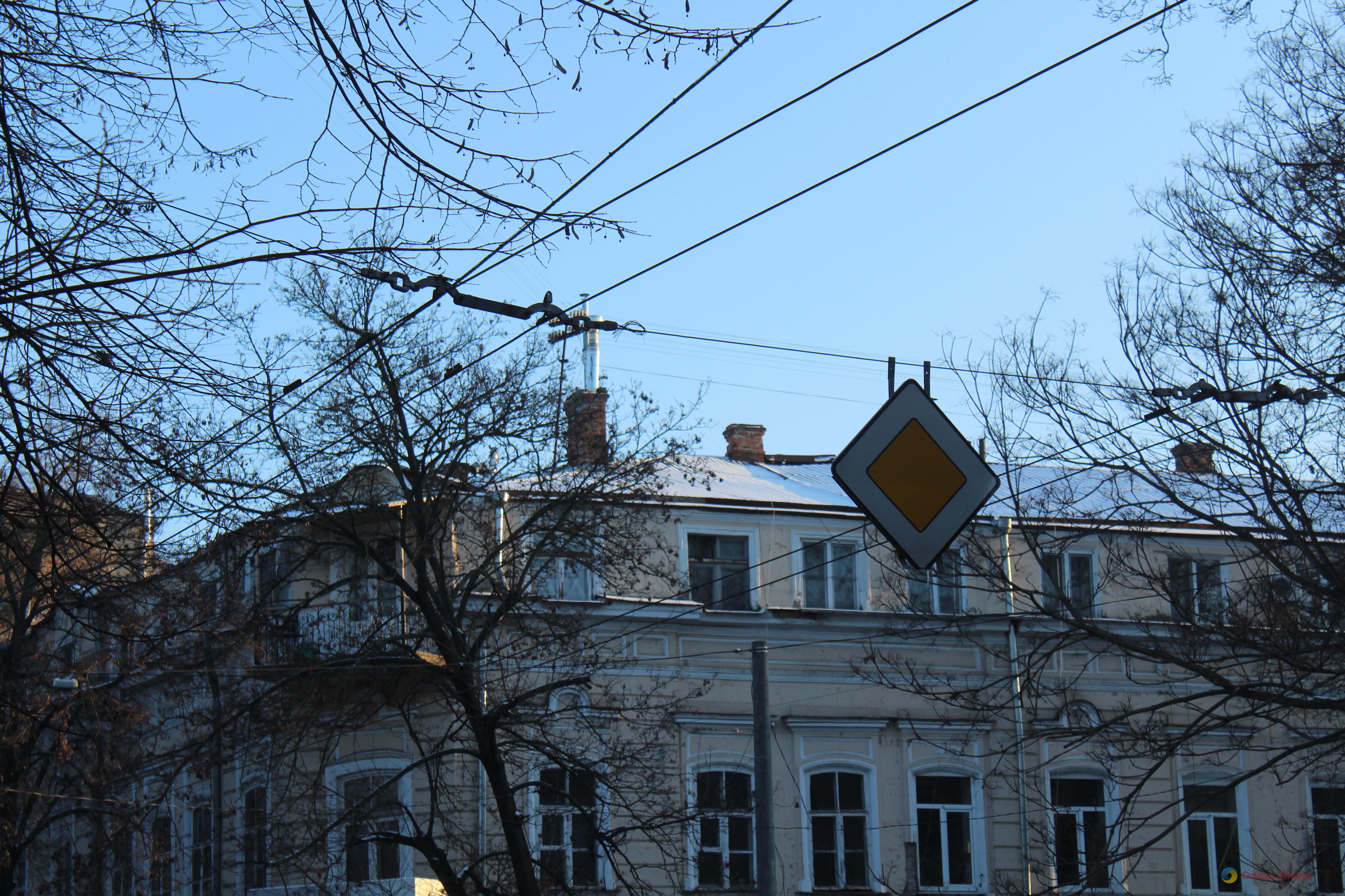 Фото недели: морозная Одесса и последствия атаки