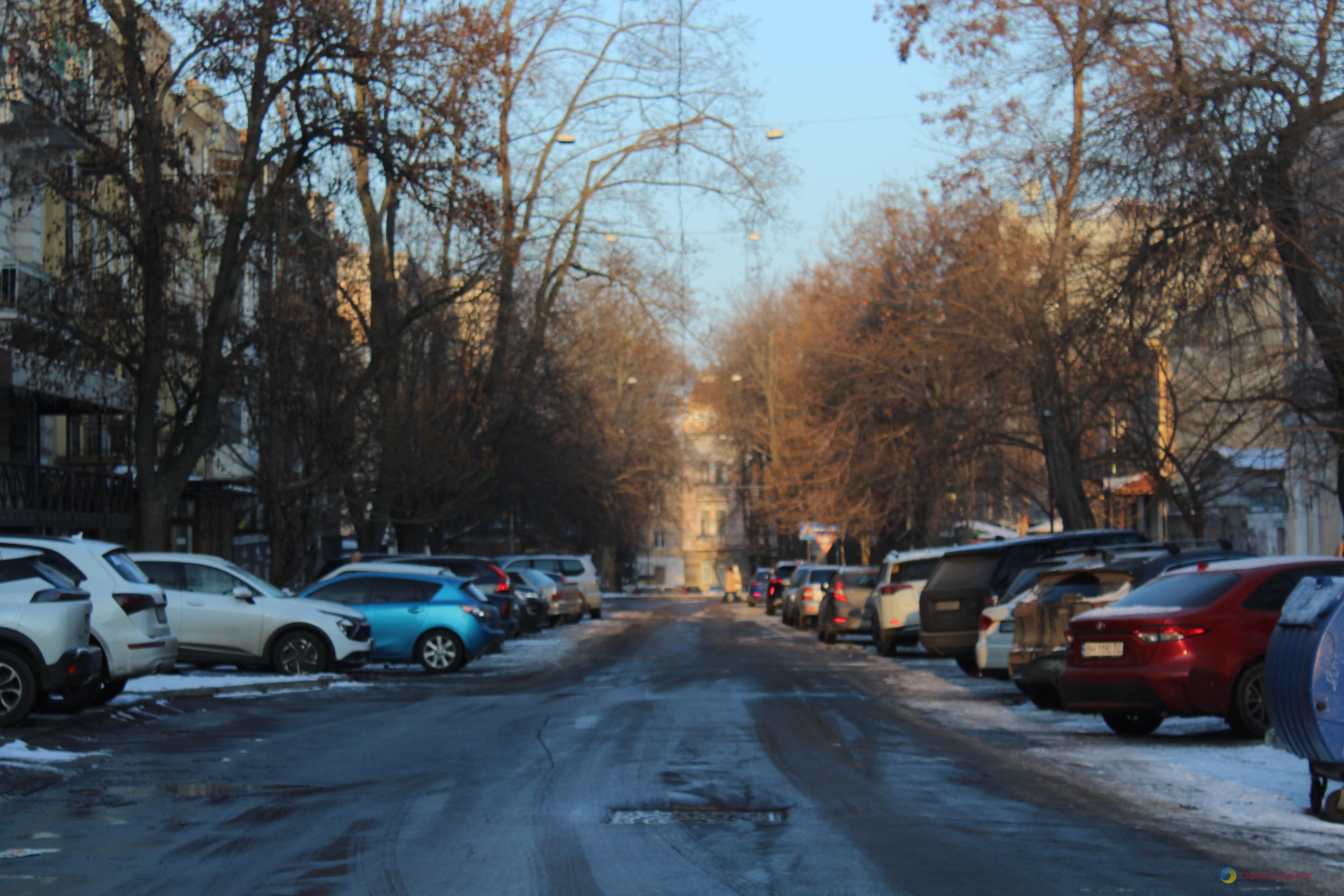 Фото недели: морозная Одесса и последствия атаки