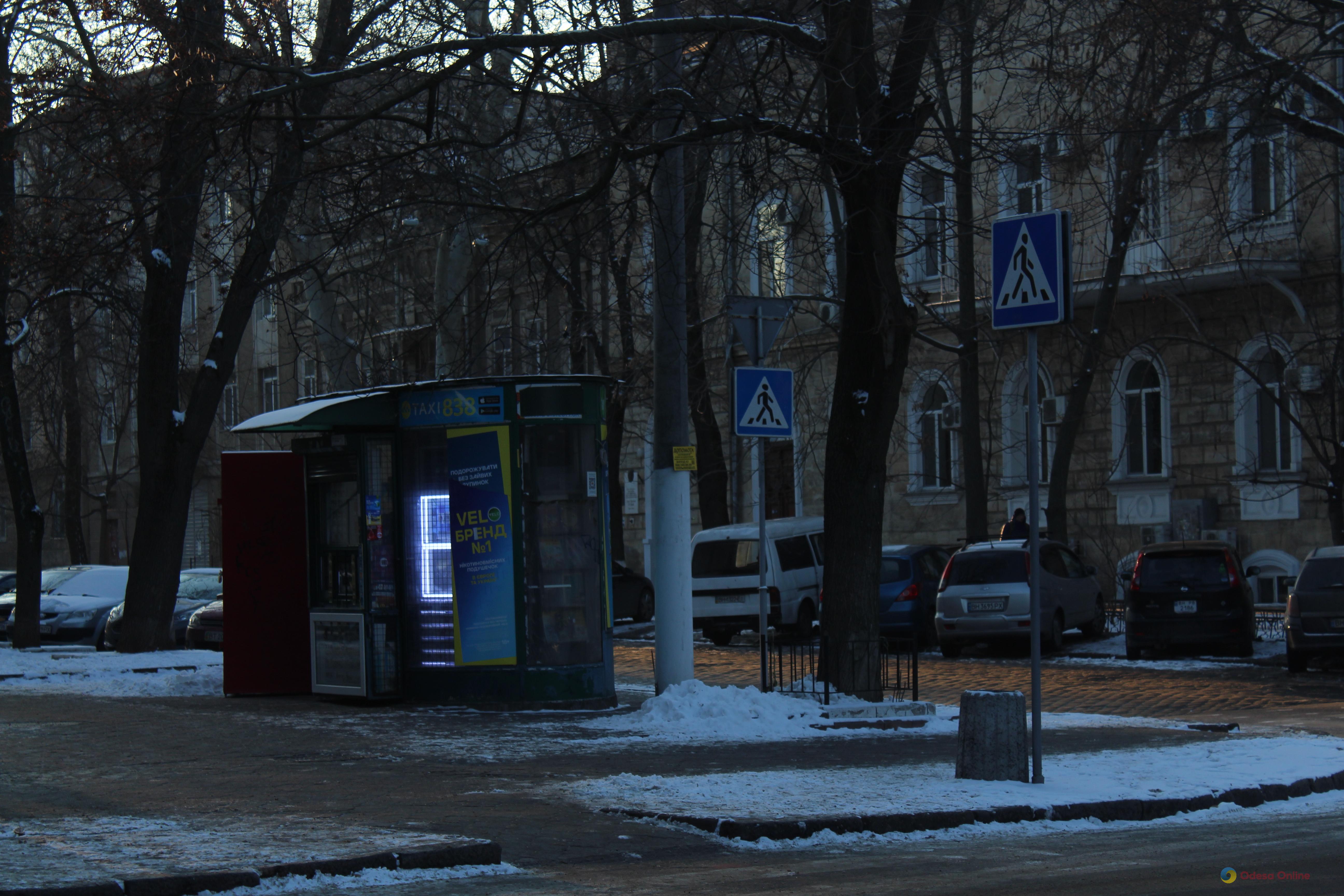 Фото недели: морозная Одесса и последствия атаки