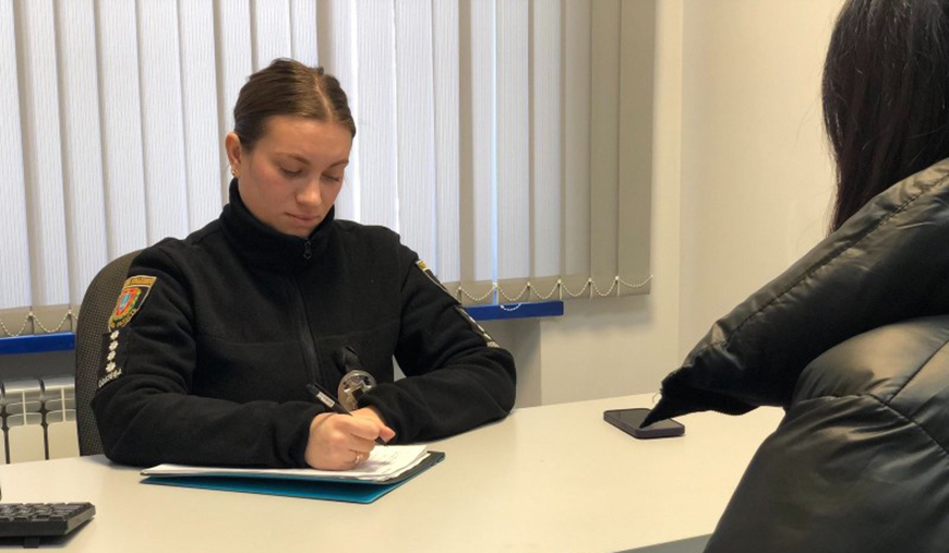 Жителька Білгорода-Дністровського залишила дворічну доньку на знайомого і зникла