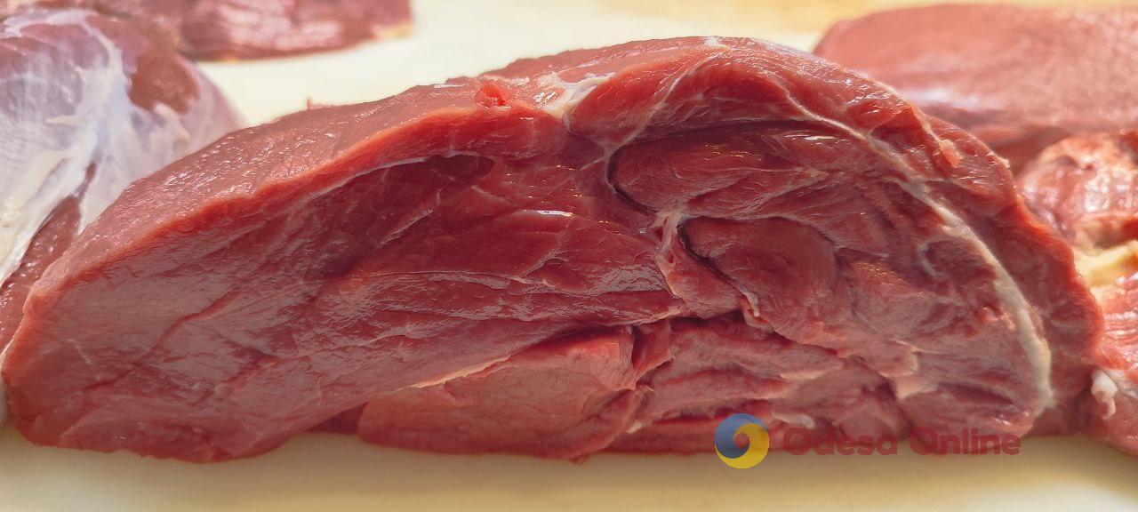 Імбир, яблука та сало: суботні ціни на одеському Привозі