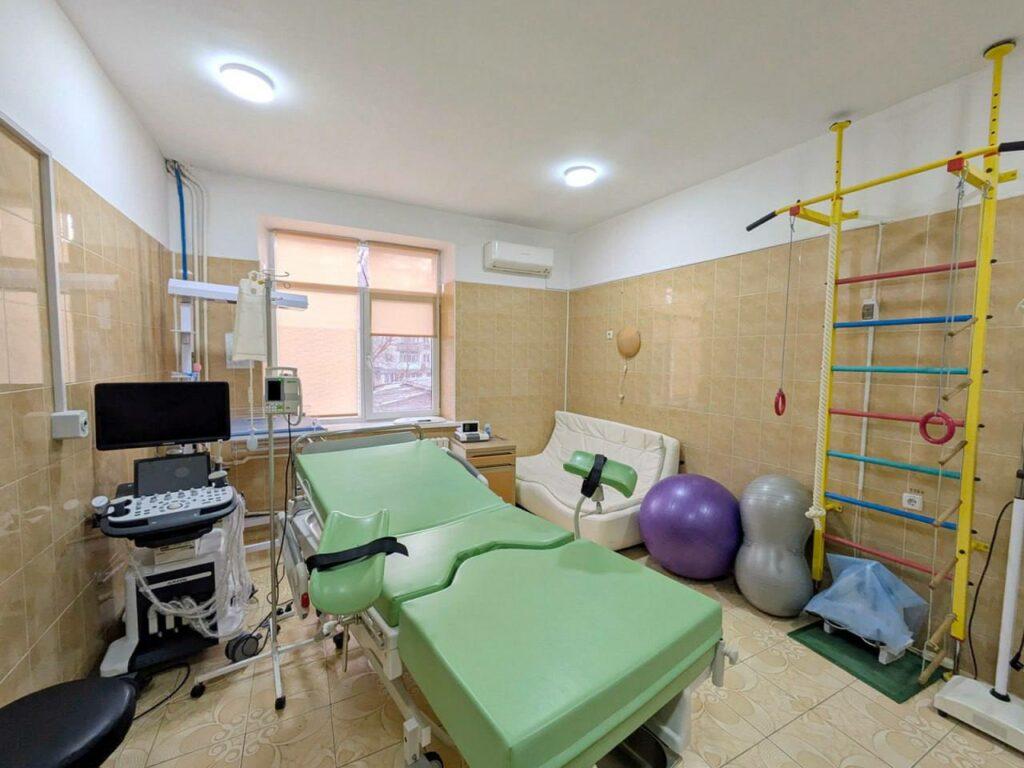 В Одесі оновили Центр перинатальної допомоги: сучасні умови для мам та немовлят