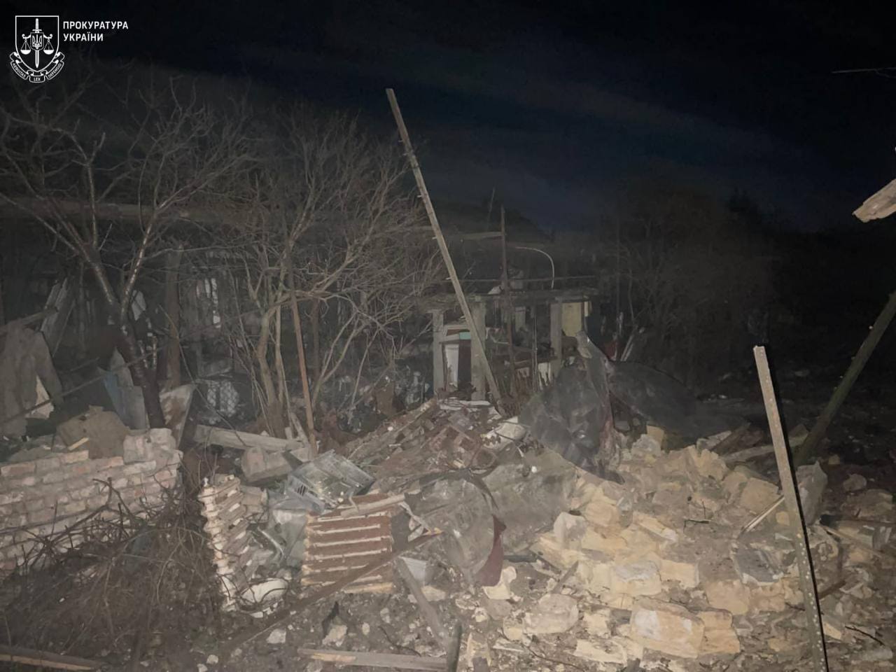 Из-за вражеской атаки по Одессе пострадали люди, повреждены дома и инфраструктура