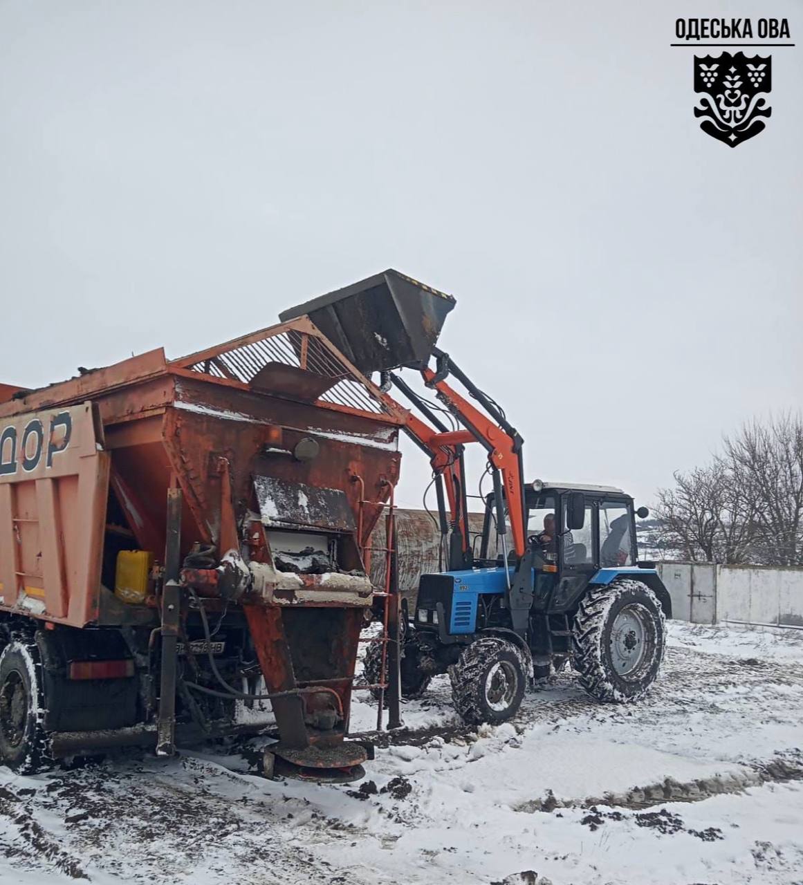 Непогода в Одесской области: на автодорогах региона работают 160 единиц спецтехники