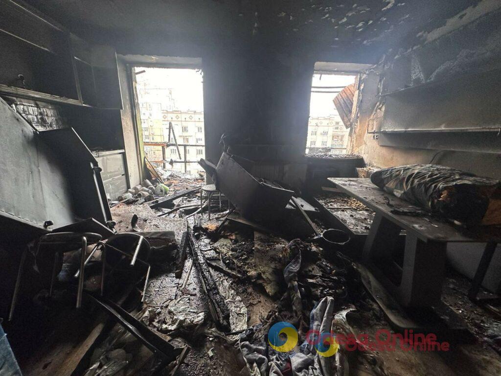 Бесконечные обстрелы, блэкаут и капризы природы — фото недели в Одессе