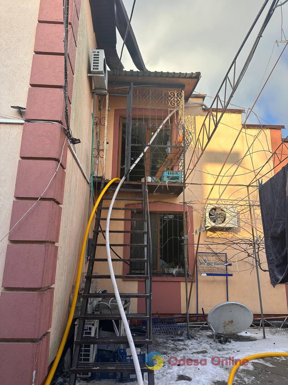 Наслідки нічної атаки РФ на Одеський район: зруйновані будинки та постраждалі тварини