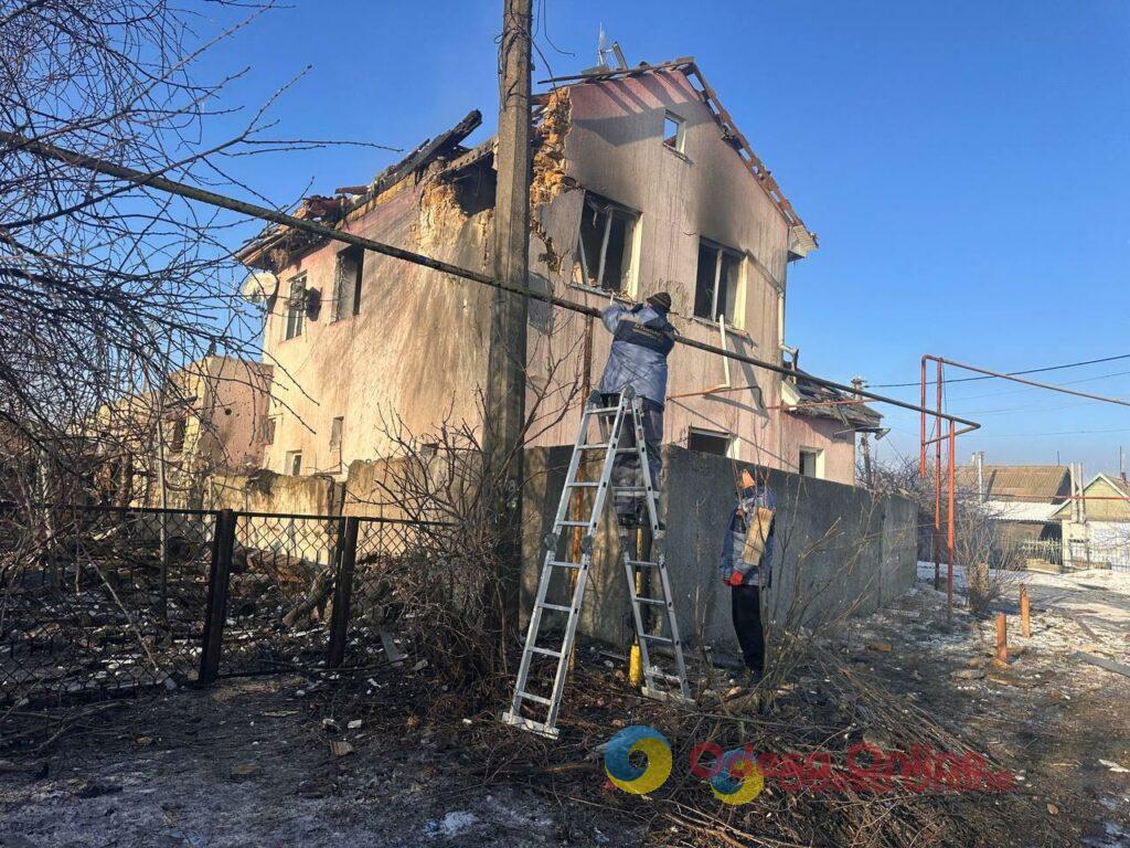 Бесконечные обстрелы, блэкаут и капризы природы — фото недели в Одессе