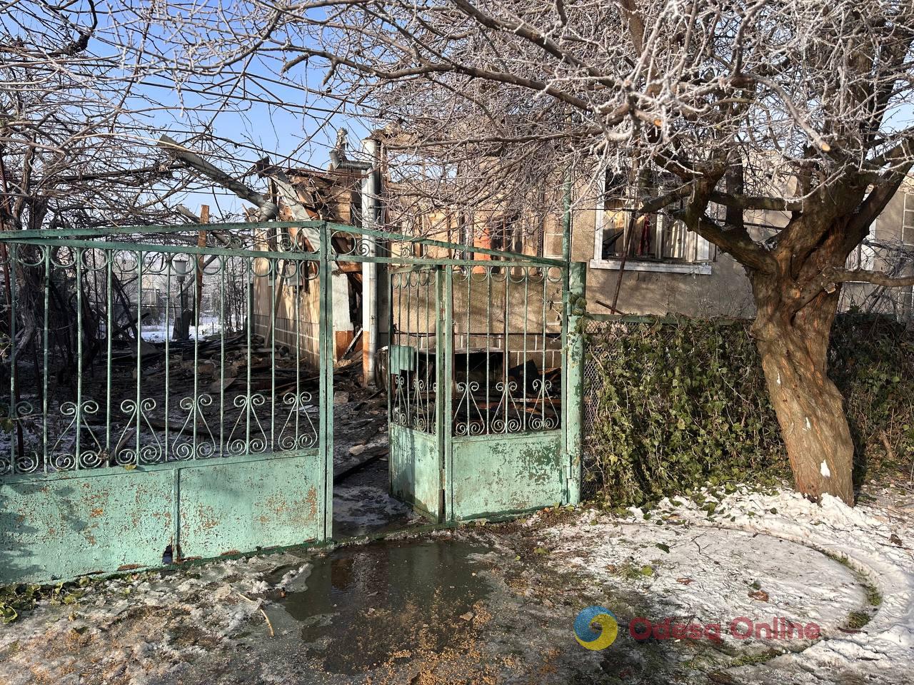 Наслідки нічної атаки РФ на Одеський район: зруйновані будинки та постраждалі тварини