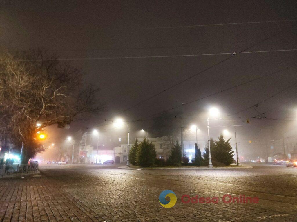 Бесконечные обстрелы, блэкаут и капризы природы — фото недели в Одессе