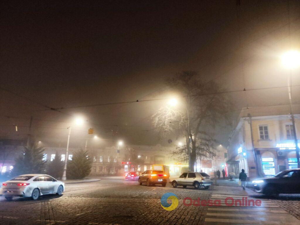 Бесконечные обстрелы, блэкаут и капризы природы — фото недели в Одессе