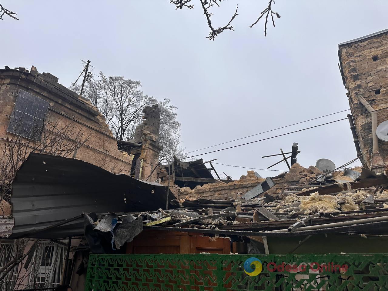 Нічна атака РФ на Одесу: свідчення очевидців та фото наслідків