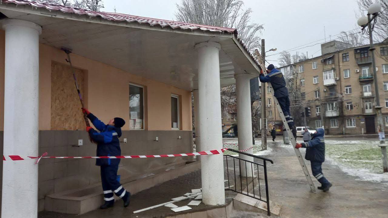 Одесса: бювет в Прохоровском сквере работает