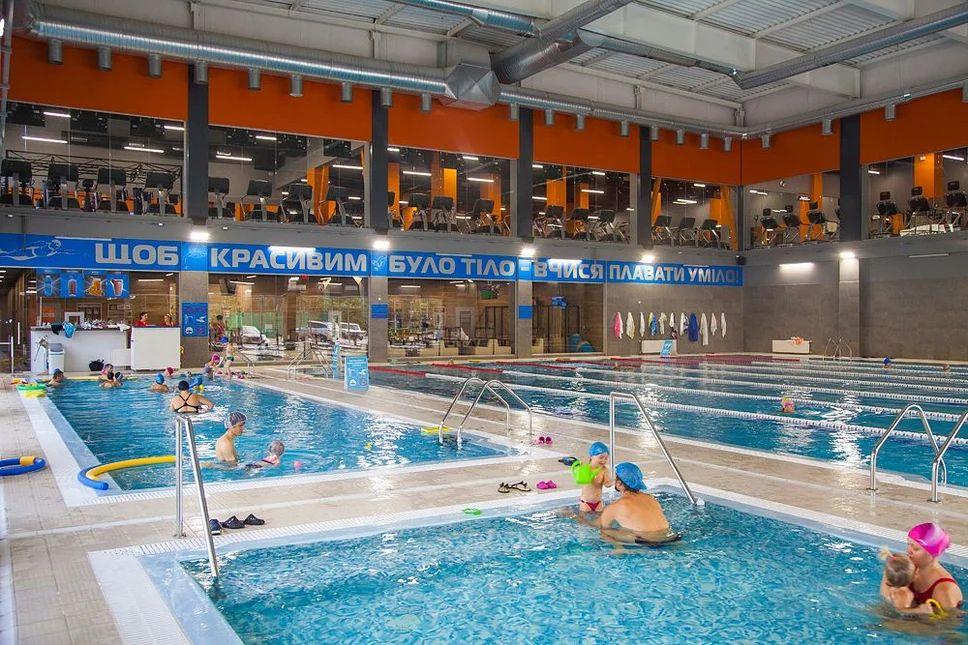 Детское плавание в Одессе: с чего начать и как выбрать программу обучения