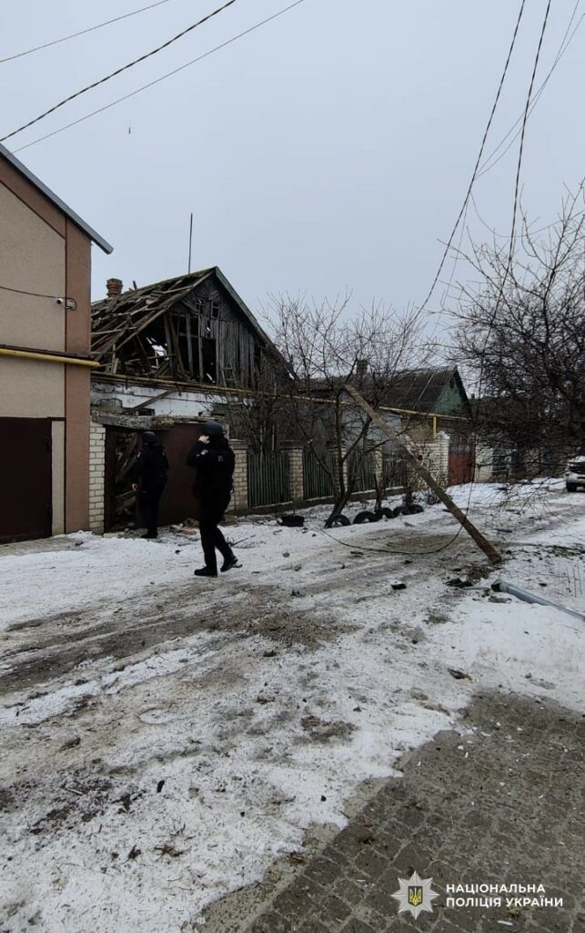 За добу на Херсонщині в результаті обстрілів рф загинув чоловік та пошкоджено житлові будинки За добу на Херсонщині в результаті обстрілів рф загинув чоловік та пошкоджено житлові будинки