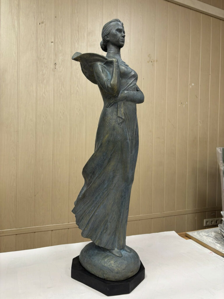 В Одессе выбрали три лучших проекта памятника Лесе Украинке