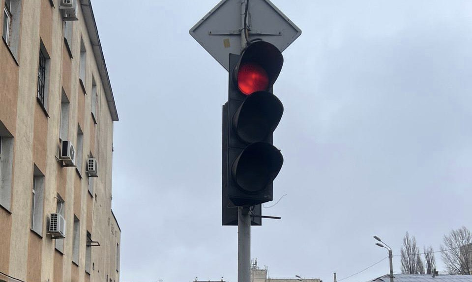 В центре Одессы восстанавливают светофоры: где уже завершены работы