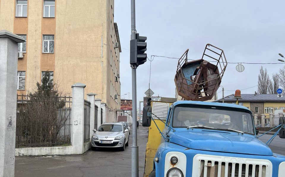 В центре Одессы восстанавливают светофоры: где уже завершены работы