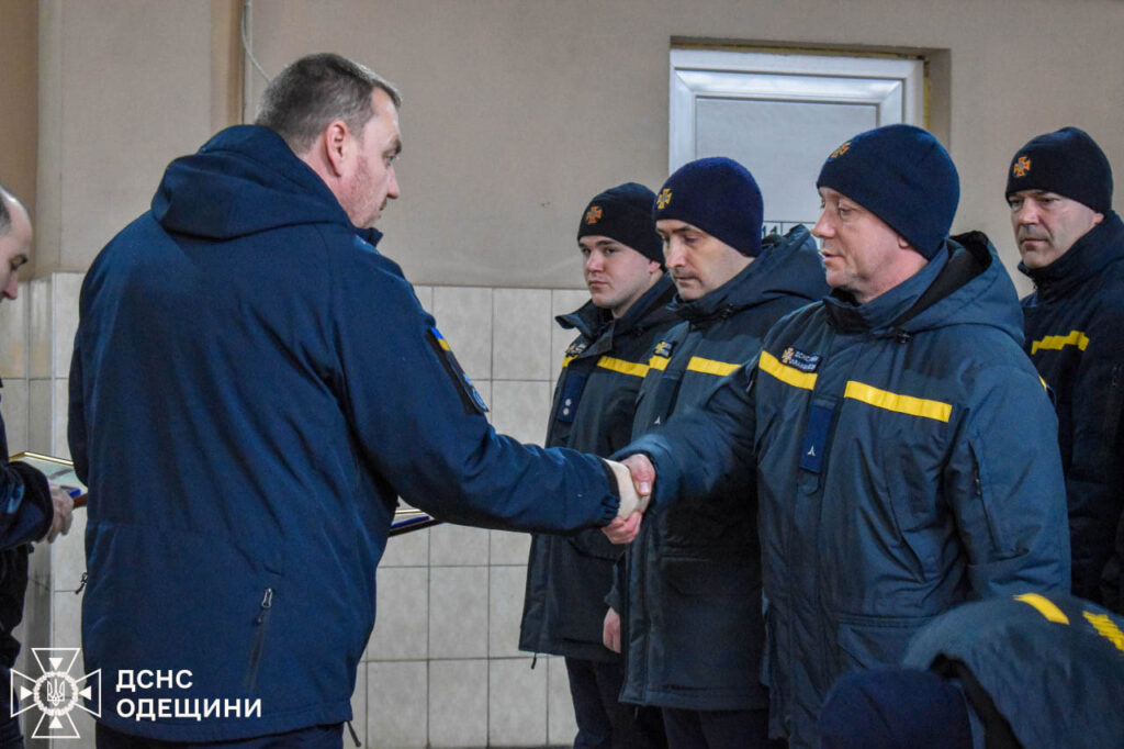 Вогнеборці Одещини отримали нагороди за працю в умовах воєнного стану