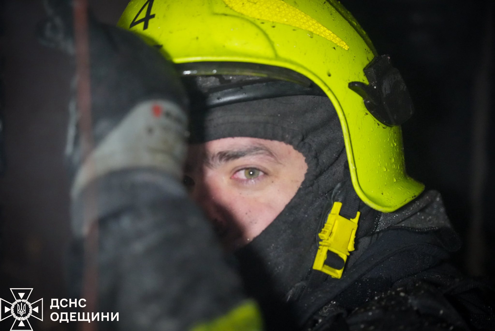 Вночі РФ атакувала житловий сектор Одеси – загинула жінка