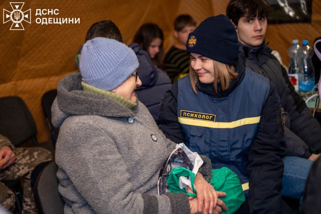 Психологи ГСЧС помогают одесситам преодолевать стресс во время блэкаутов