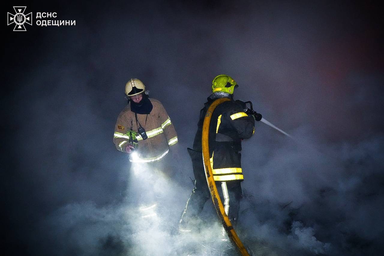 Вночі РФ атакувала Одесу та Одеський район: постраждали люди, є пошкодження цивільної та енергетичної інфраструктури