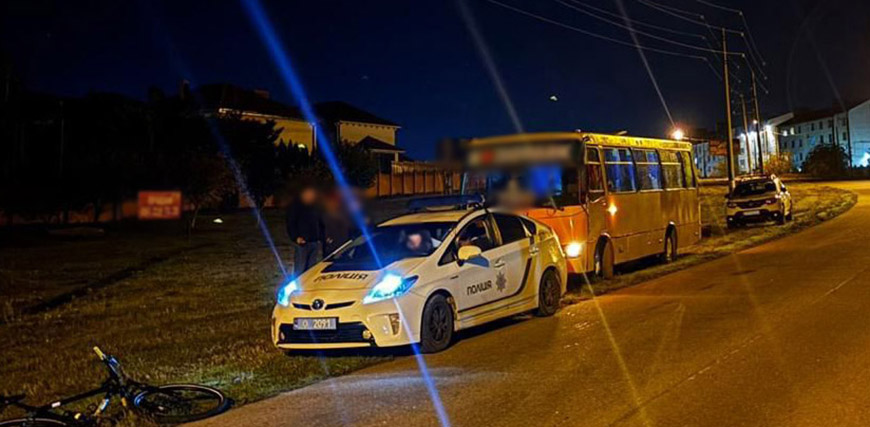 Судитимуть водія маршрутки, що спричинив ДТП з травмуванням велосипедиста