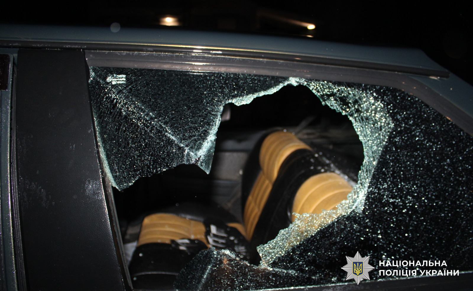 В Одесском районе игра в бильярд закончилась стрельбой В Одесском районе игра в бильярд закончилась стрельбой