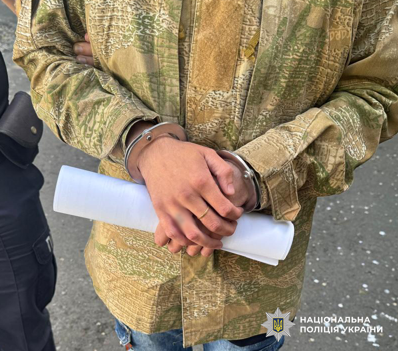 Зарізав знайомого через ревнощі: житель Одещини проведе вісім років за гратами Зарізав знайомого через ревнощі: житель Одещини проведе вісім років за гратами