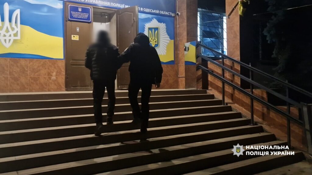Сжег микроавтобус на заказ: одесситу грозит длительный срок за решеткой