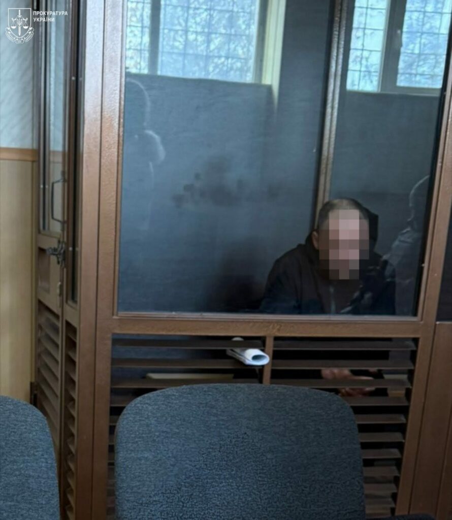 В Измаиле двух подозреваемых в госизмене взяли под стражу: регистрировали Starlink для врага В Измаиле двух подозреваемых в госизмене взяли под стражу: регистрировали Starlink для врага