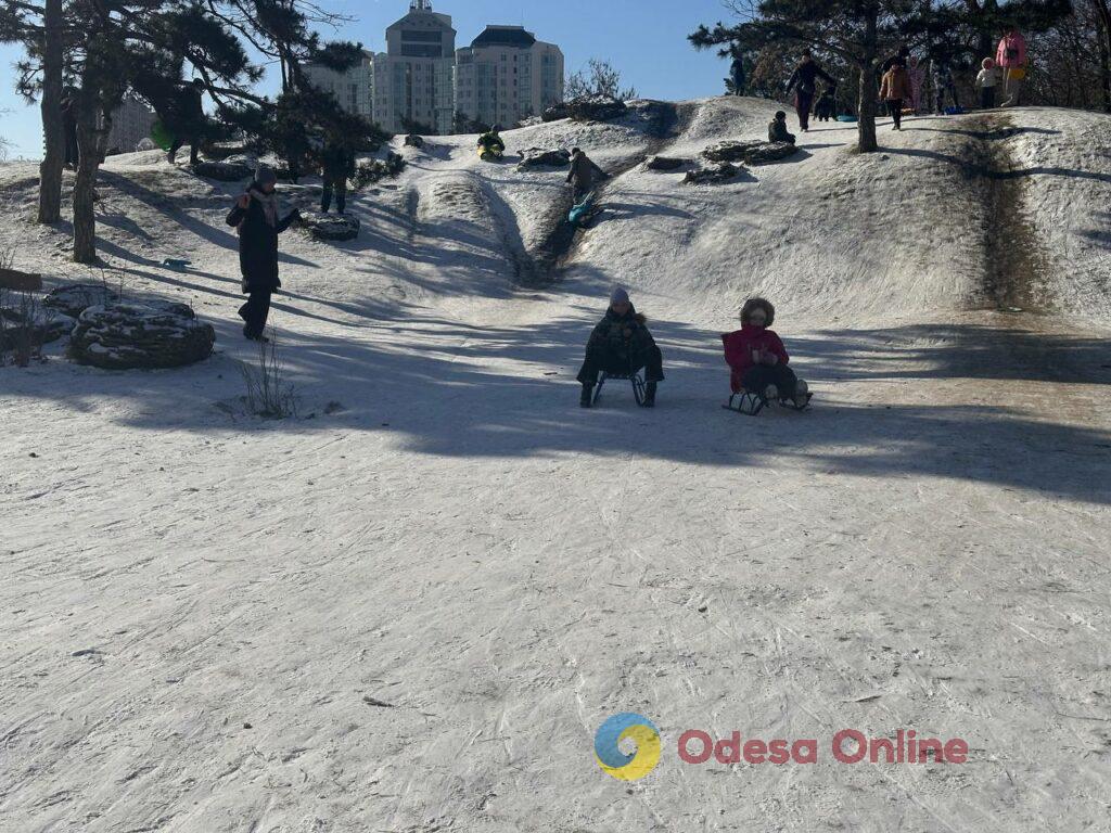 Як зі старої поштівки: фоторепортаж засніженої Одеси