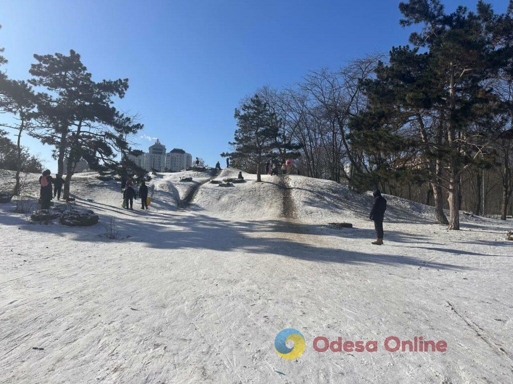 Як зі старої поштівки: фоторепортаж засніженої Одеси