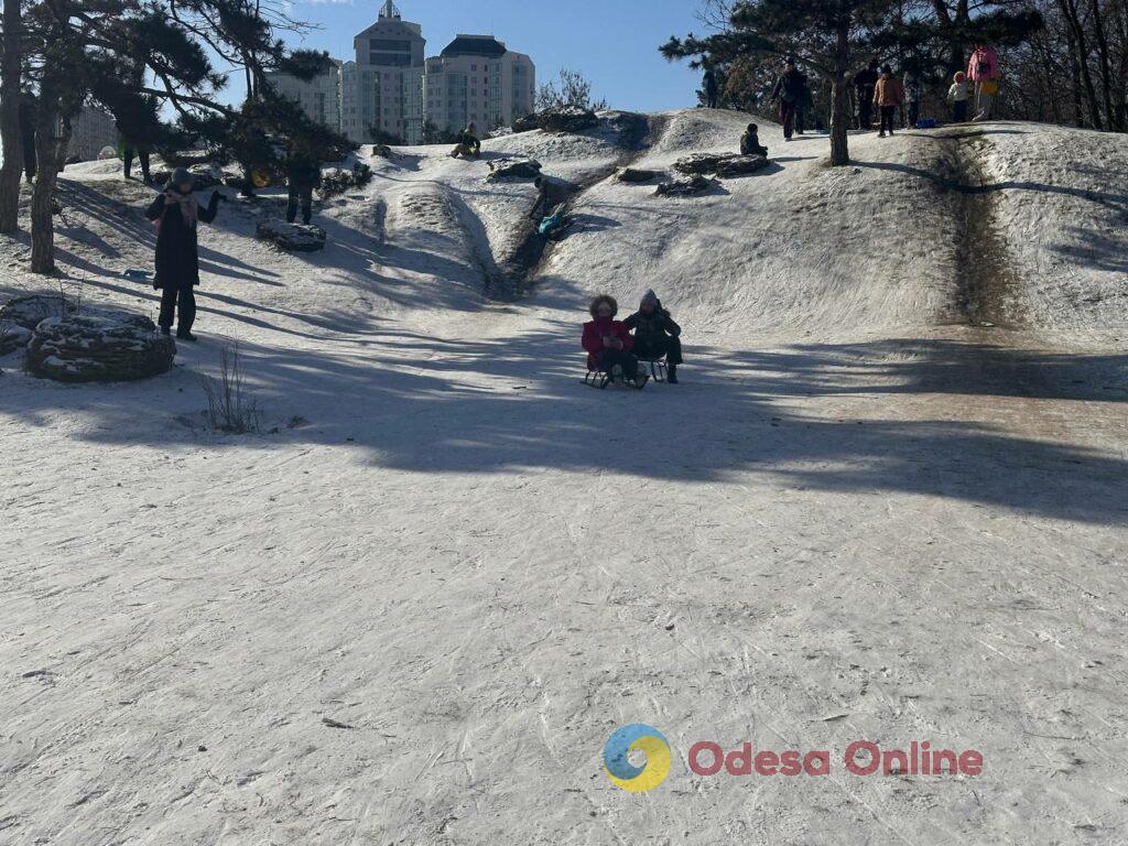 Як зі старої поштівки: фоторепортаж засніженої Одеси