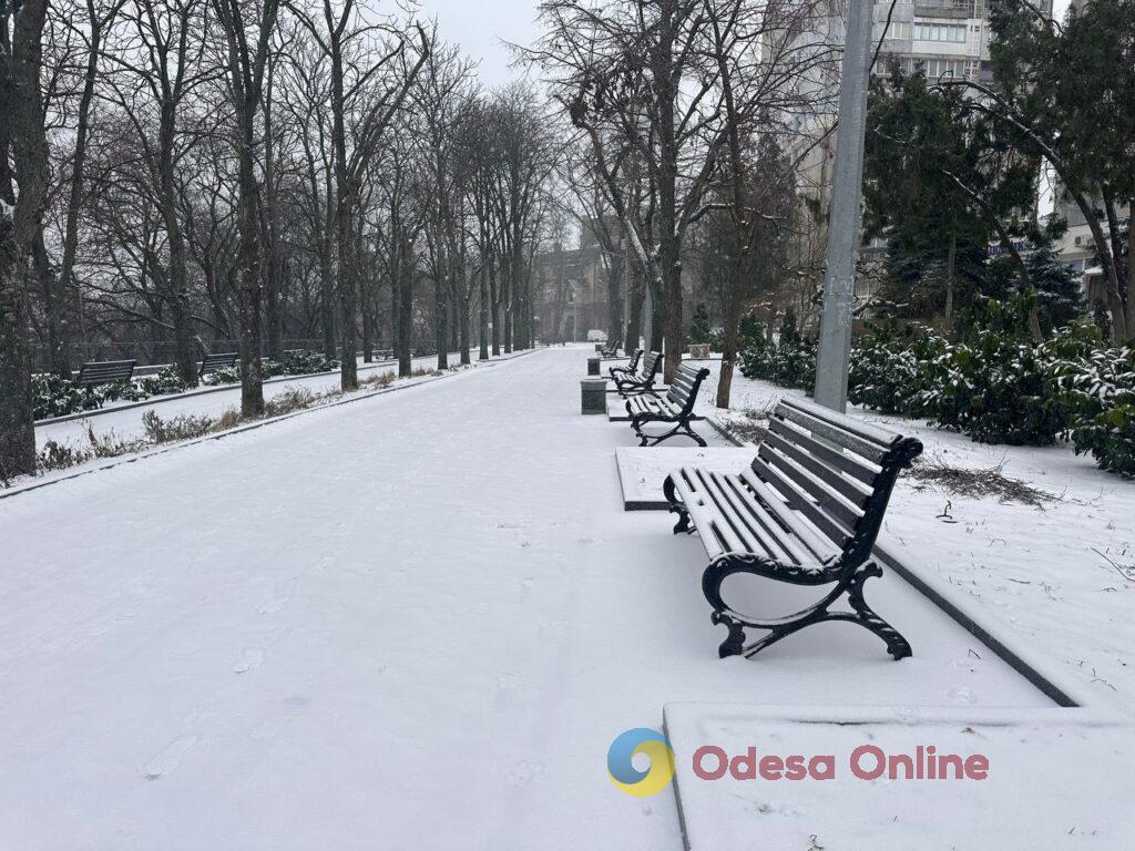 Як зі старої поштівки: фоторепортаж засніженої Одеси