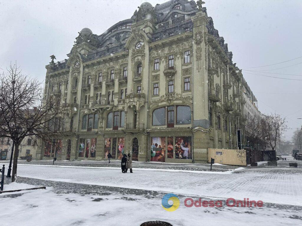 Як зі старої поштівки: фоторепортаж засніженої Одеси