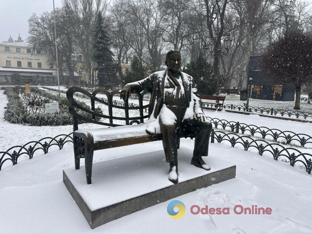 Як зі старої поштівки: фоторепортаж засніженої Одеси