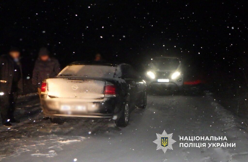 Ціна питання — 9600 доларів: на Одещині викрили канал переправлення чоловіків за кордон Ціна питання — 9600 доларів: на Одещині викрили канал переправлення чоловіків за кордон