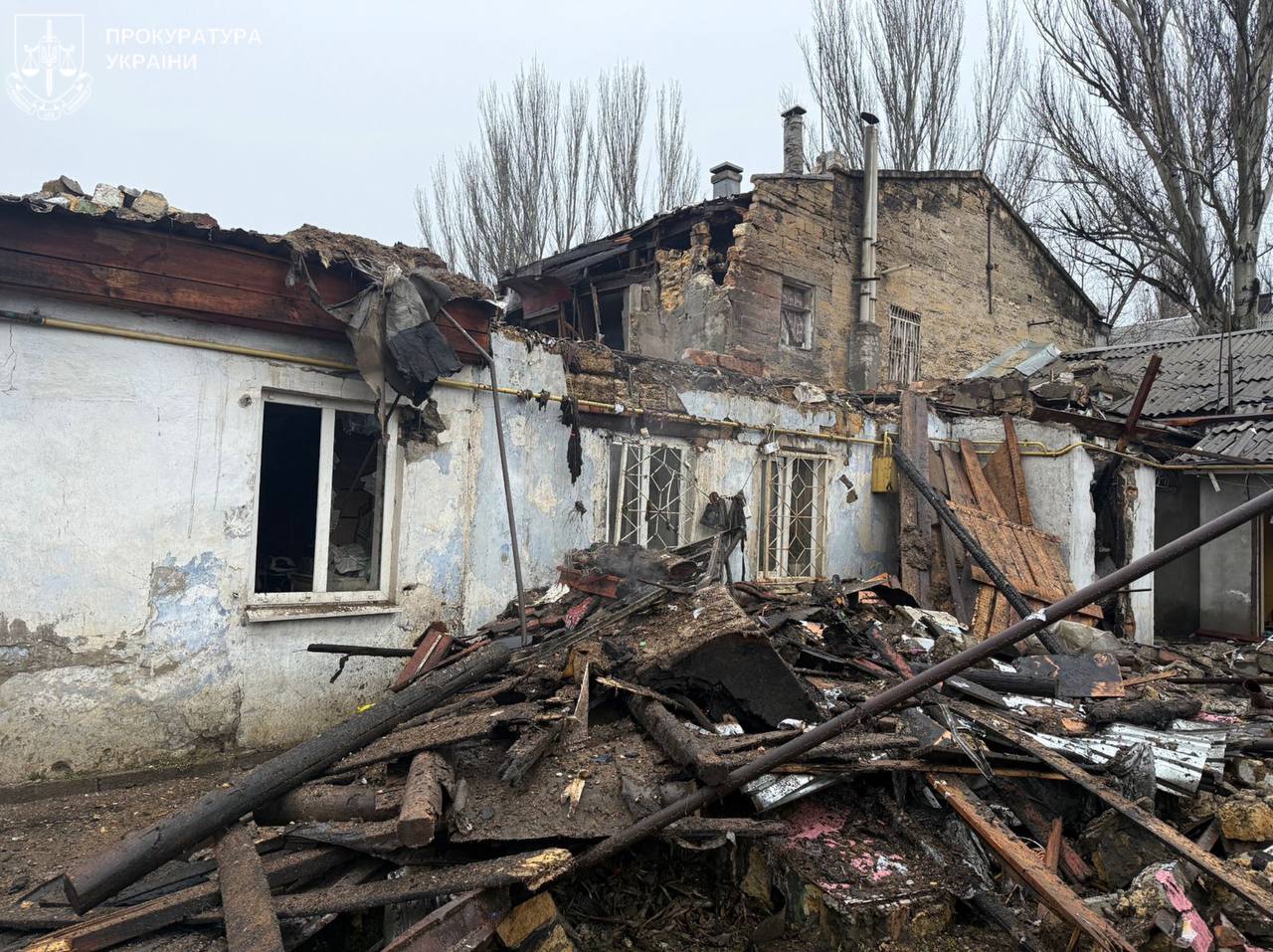 Вночі РФ атакувала житловий сектор Одеси – загинула жінка