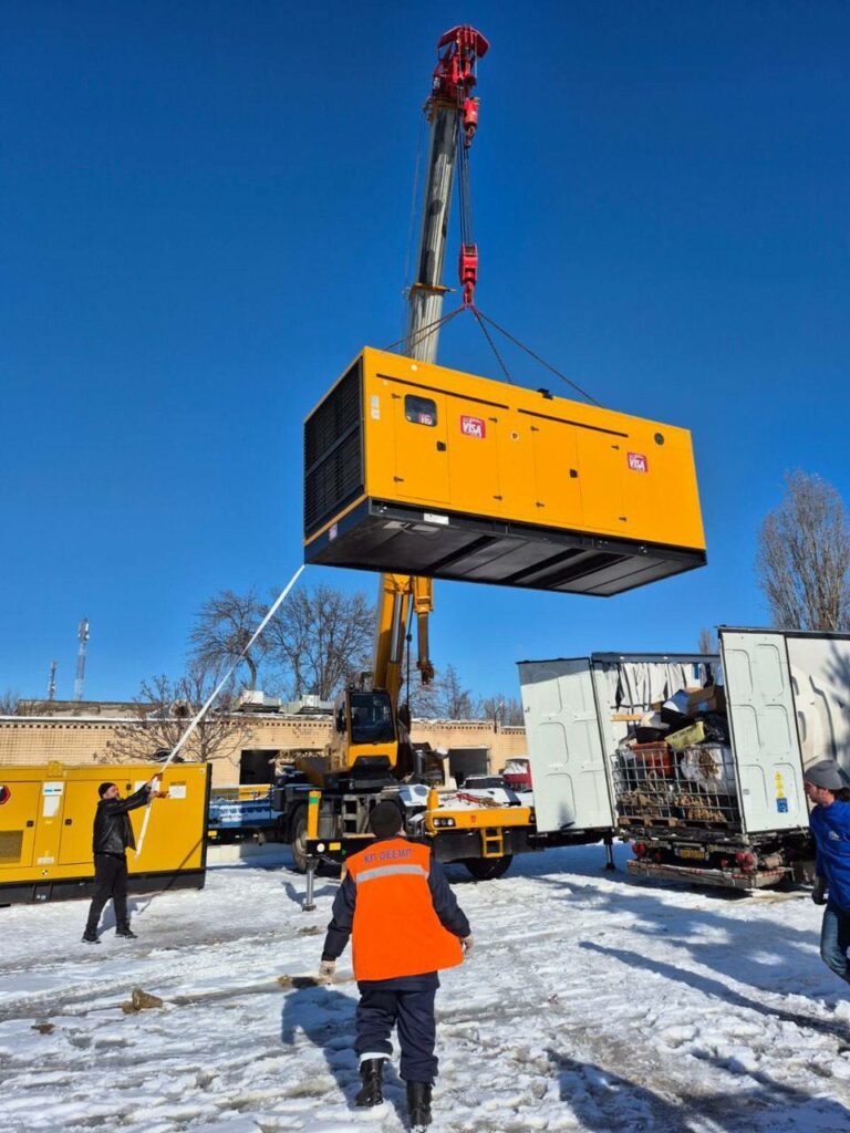 Енергетична допомога: Одеса отримала великий генератор потужністю 640 кВт Энергетическая помощь: Одесса получила мощный генератор на 640 кВт