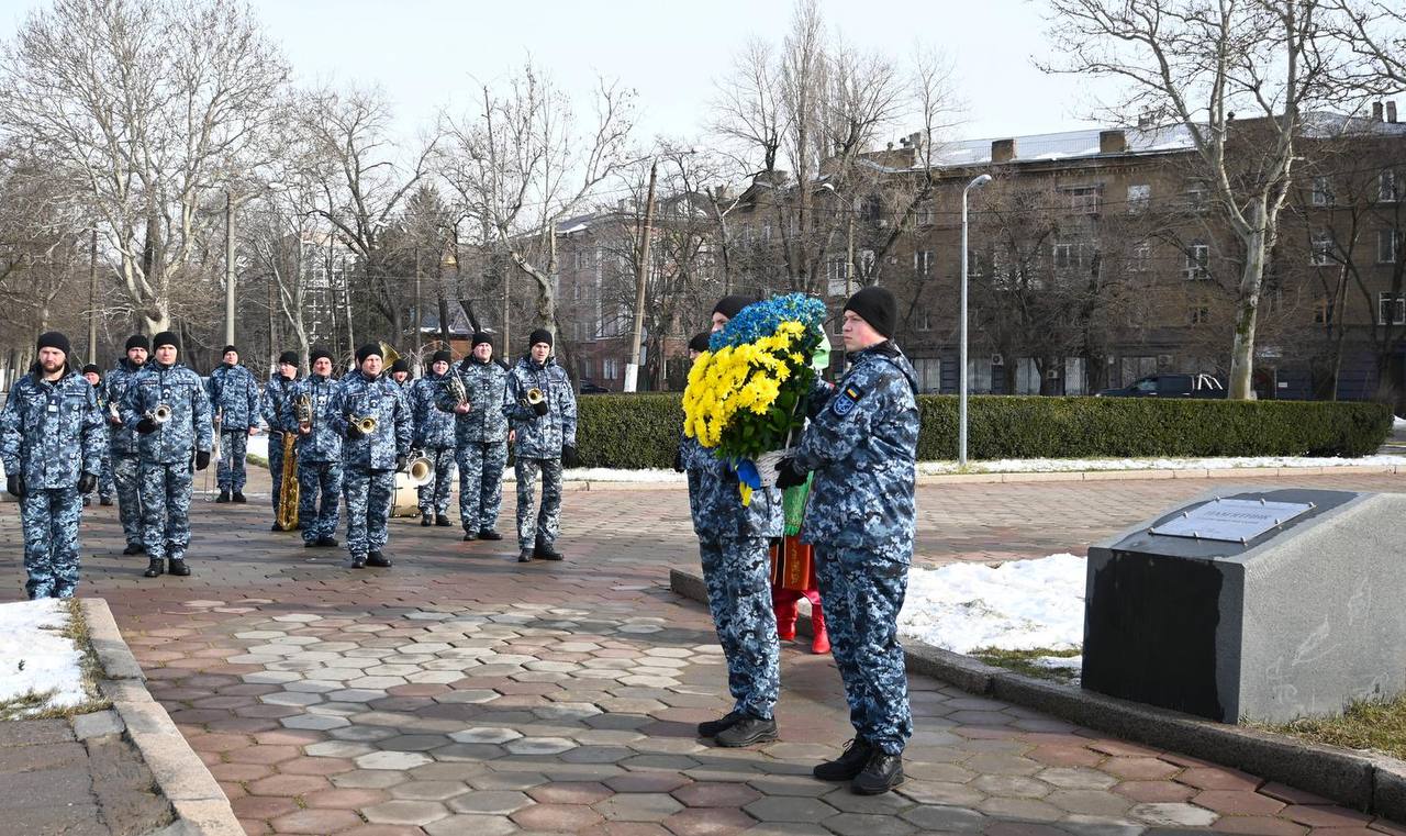 В Одессе почтили память Героев Небесной Сотни В Одессе почтили память Героев Небесной Сотни