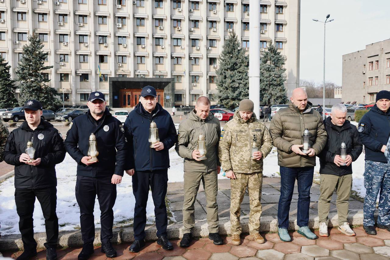 В Одессе почтили память Героев Небесной Сотни В Одессе почтили память Героев Небесной Сотни