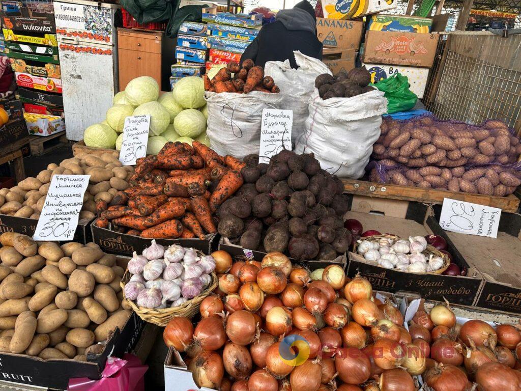 Брынза, тыква и брокколи: актуальные цены на одесском Привозе