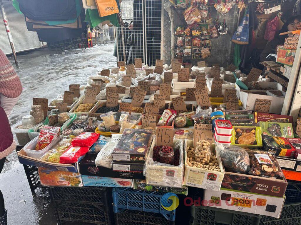 Брынза, тыква и брокколи: актуальные цены на одесском Привозе