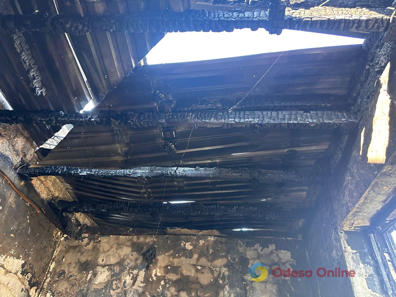 Знищений автомагазин та загиблі співробітники: наслідки нічного удару по Одещині Знищений автомагазин та загиблі співробітники: наслідки нічного удару по Одещині