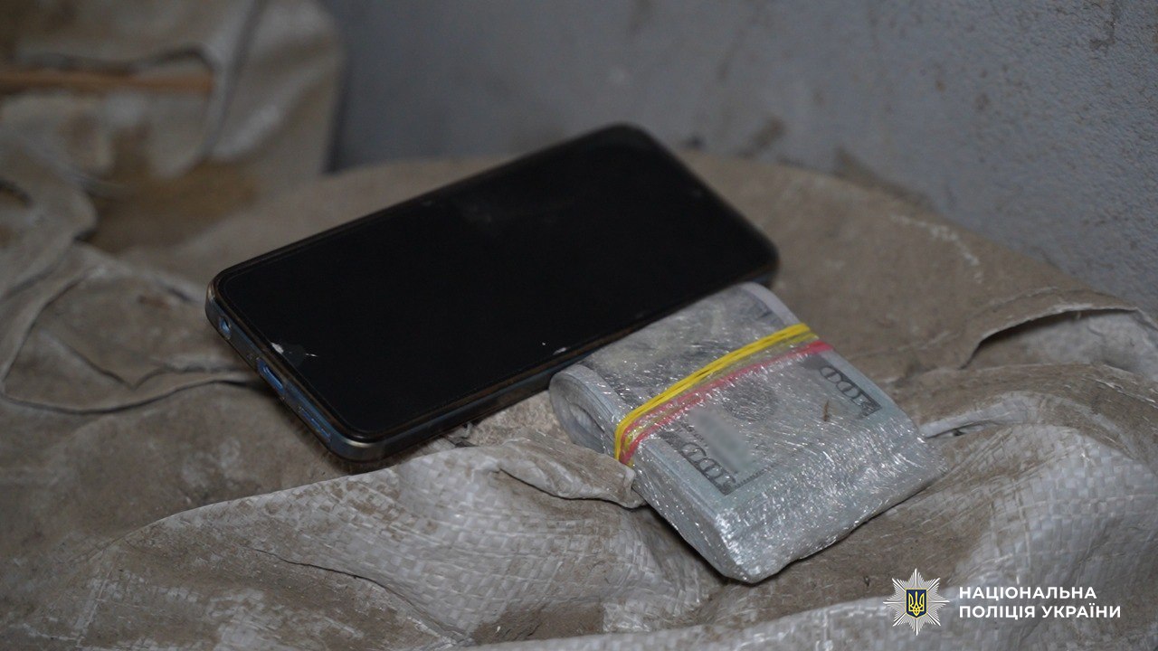 В Одесской области участников группировки, выбивавших надуманные долги, приговорили к лишению свободы с конфискацией имущества