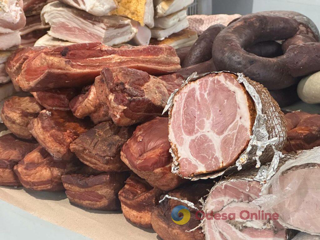 Яйця, ківі та печериці: суботні ціни на одеському «Привозі»