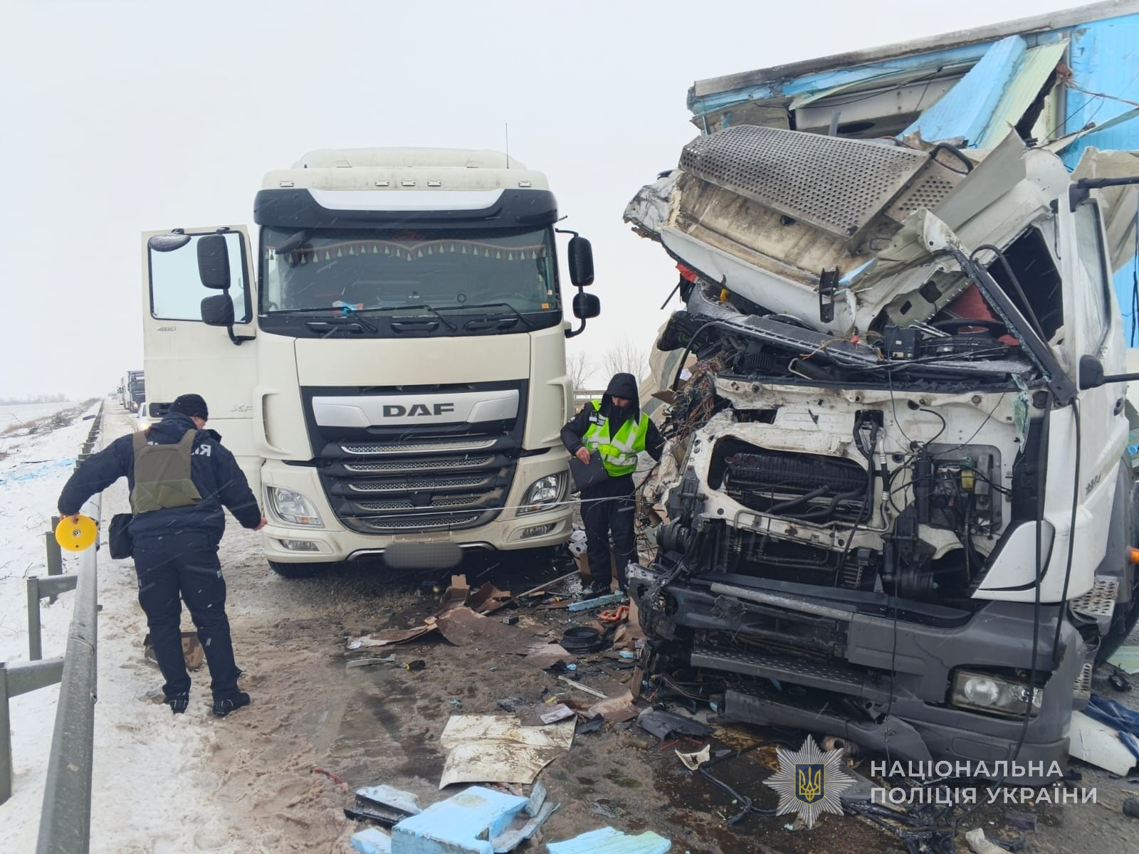 На Одещині зіткнулися дві вантажівки – постраждав чоловік