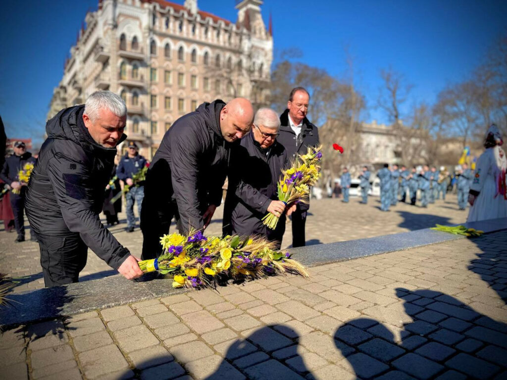 В Одесі відзначили 212-ту річницю від дня народження Тараса Шевченка