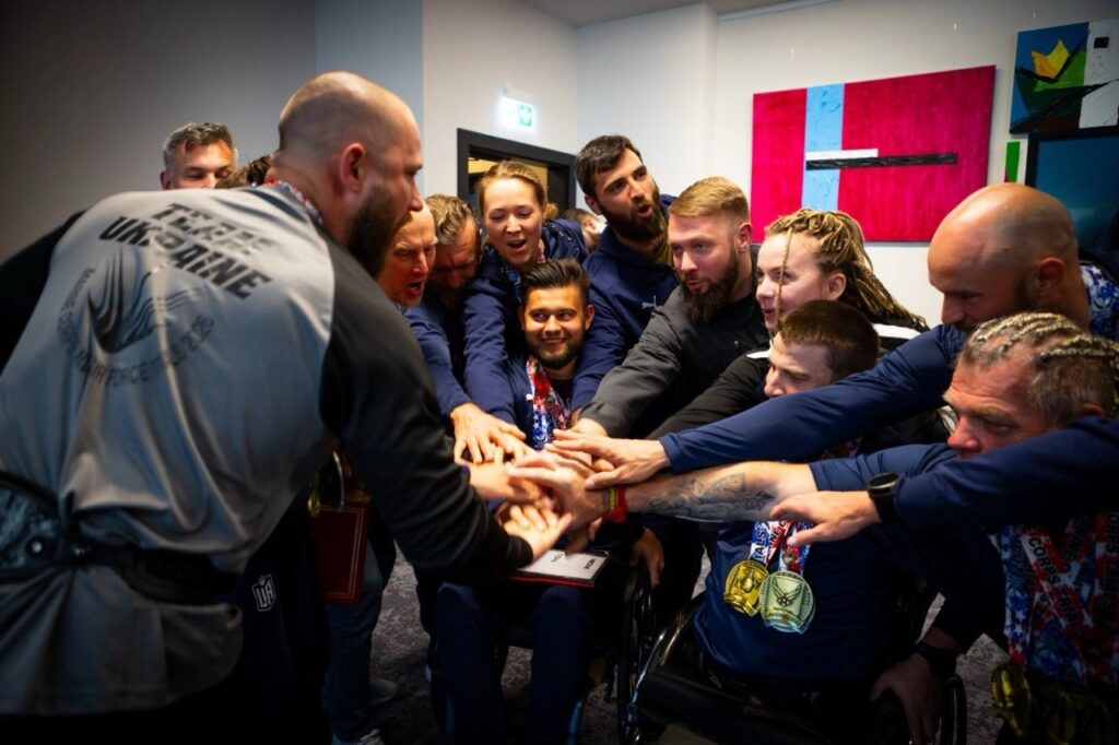 Спортсмен з Одещини здобув золоту та срібну медалі на змаганнях у США Спортсмен из Одесской области завоевал золотую и серебряную медали на соревнованиях в США