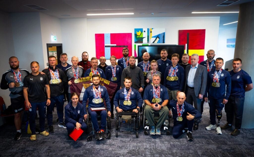 Спортсмен з Одещини здобув золоту та срібну медалі на змаганнях у США Спортсмен из Одесской области завоевал золотую и серебряную медали на соревнованиях в США